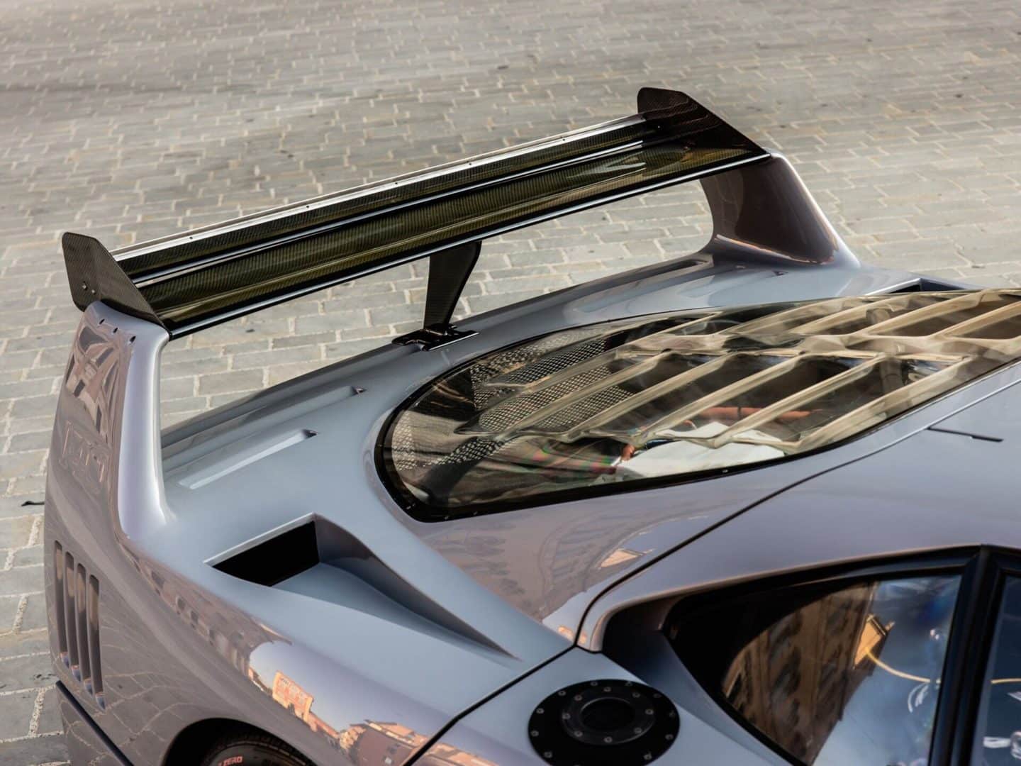 Ferrari F40 1.000PS 12